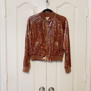 Mossimo Woman’s Bomber Velvet Jacket Size XS Plush Plum Front Zipper